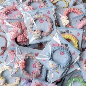 Hair Tie with Cartoon Resin Ring - Cute, Non-Damaging Hair Elastic for Student's Ponytails